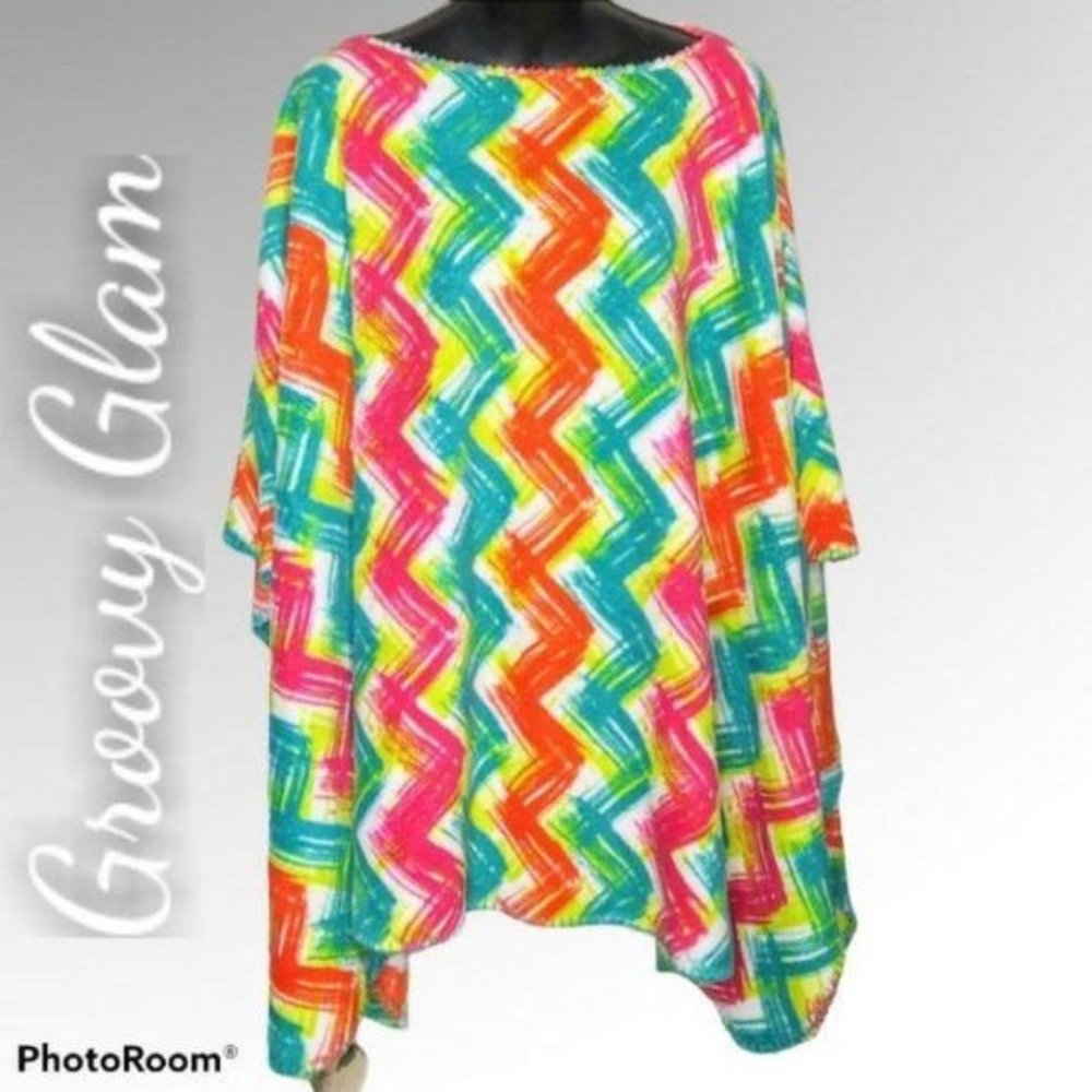 GROOVY GLAM Handmade Neon Multicolored Chevron Classic Plush Poncho
